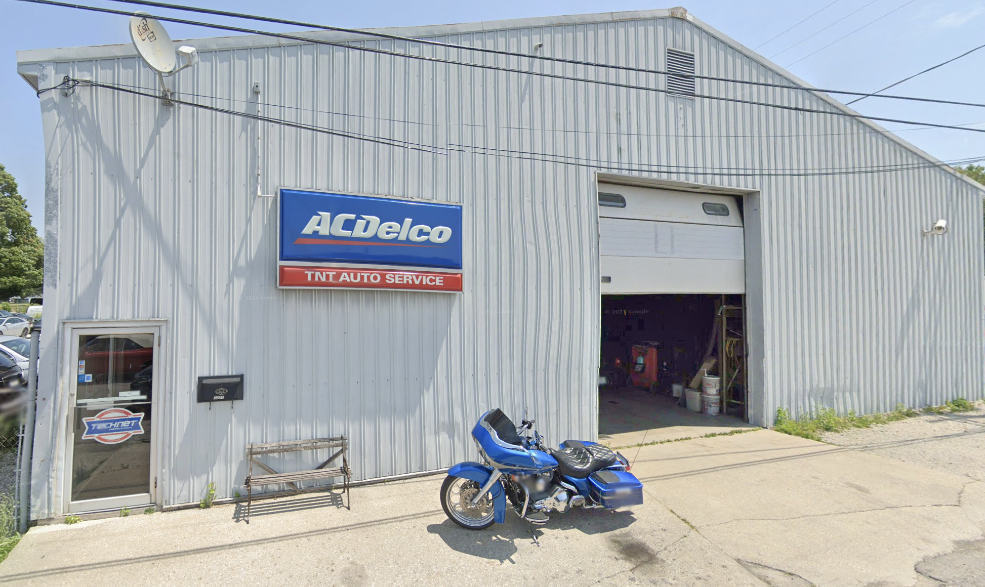 TNT Auto Services shop exterior in Marion, Indiana with ACDelco signage